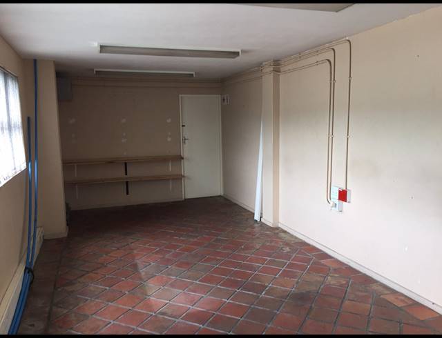 360M² FACTORY TO LET IN PAROW CENTRAL